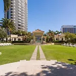 Serain Residences On Ferny Avenue
