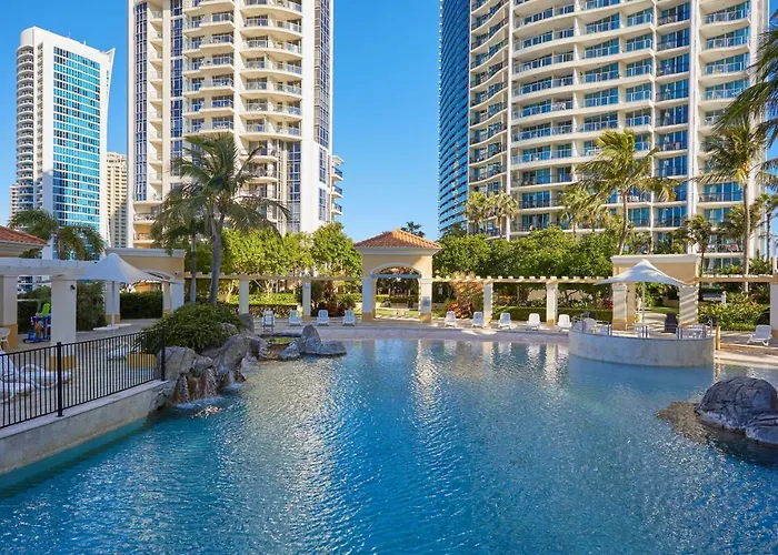 Serain Residences On Ferny Avenue