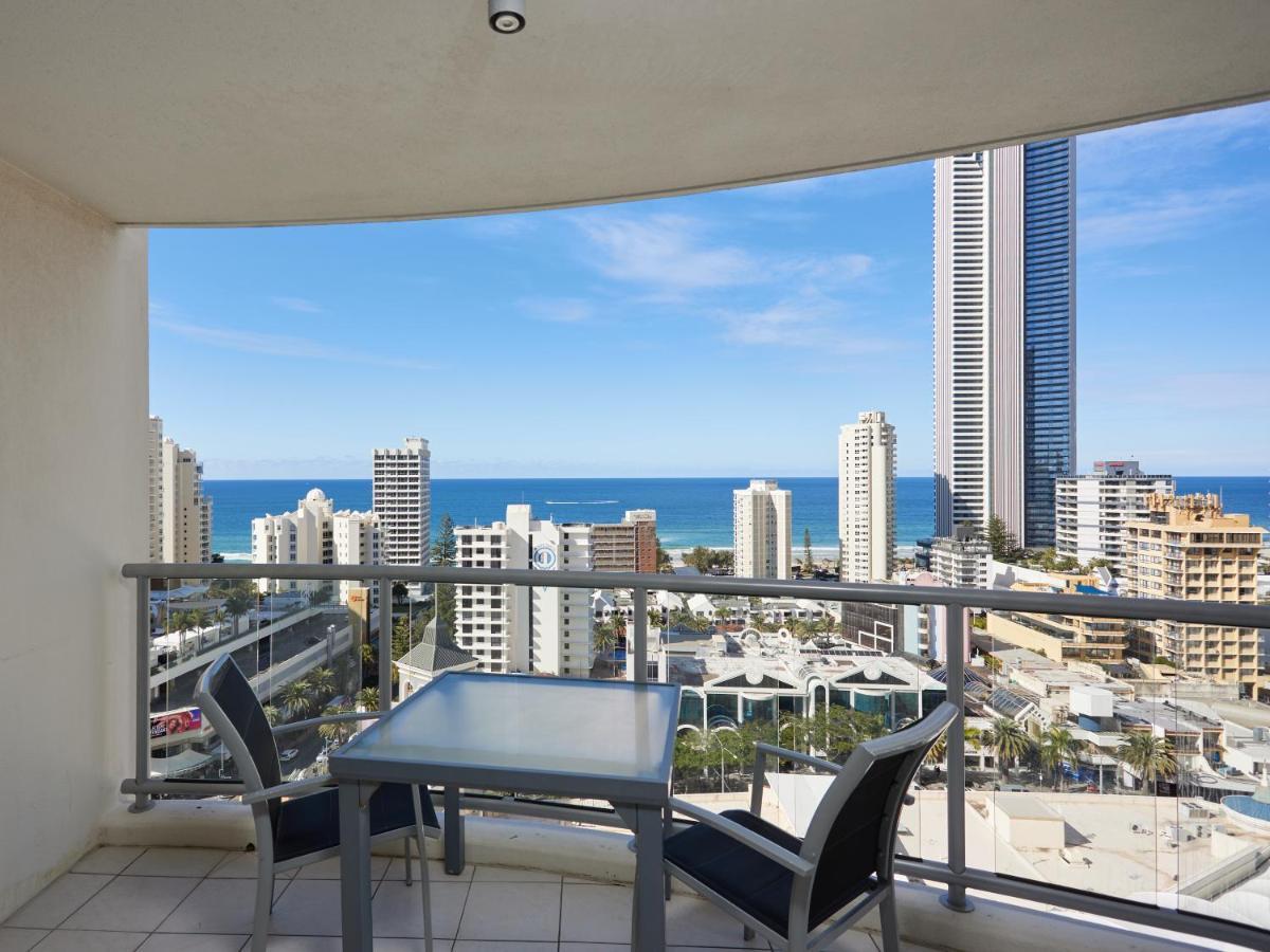 Serain Residences On Ferny Avenue *