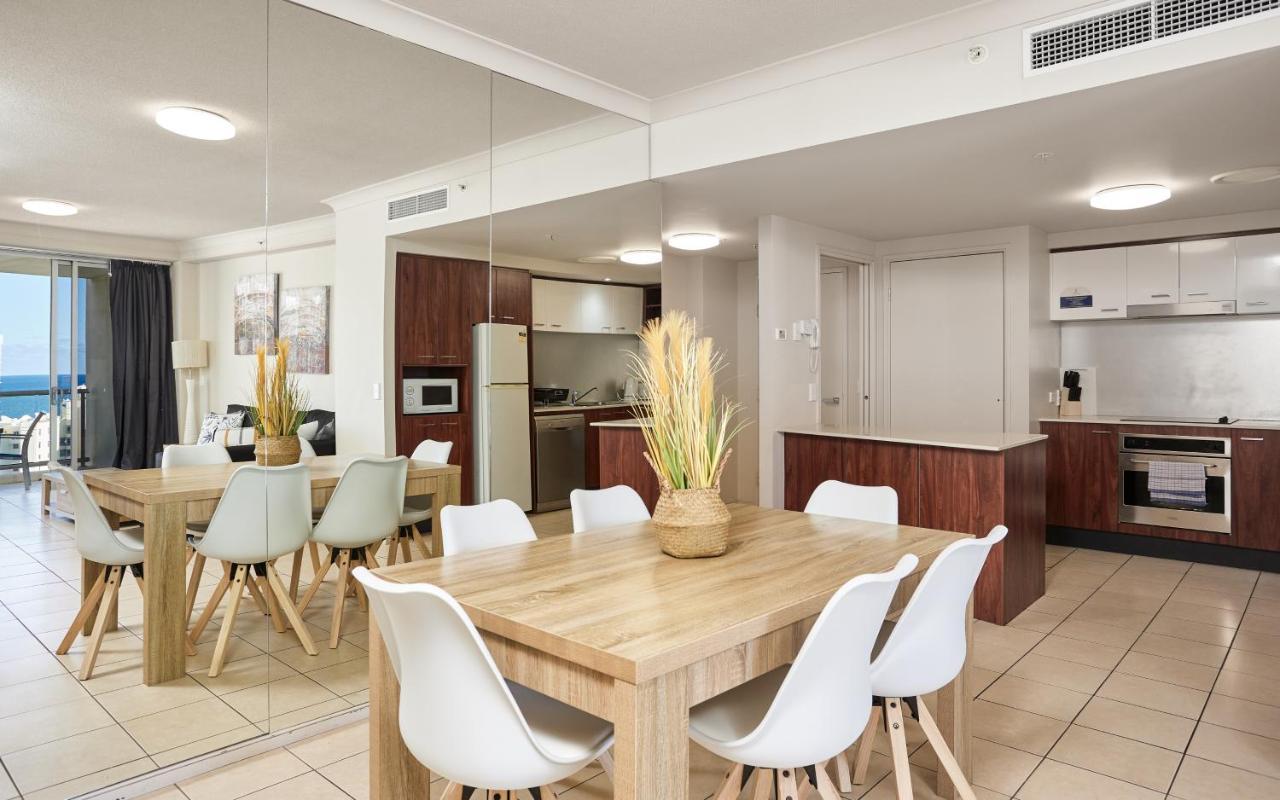 Apartment Serain Residences On Ferny Avenue *